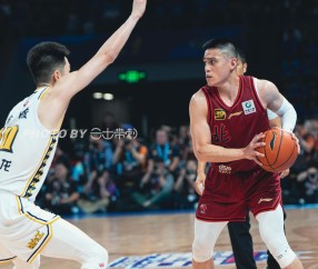 包含赛地聚焦：NBA常规赛转会期热度飙升；广厦男篮篮板制胜；球迷炸锅；数据趋势出现新变化的词条-九游官网入口地址