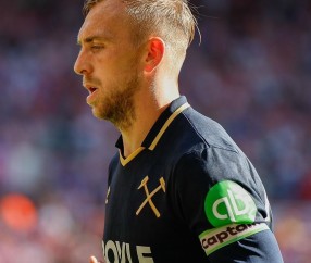 转折点！上海海港防线松动，英超集结日攻防权衡，球迷炸锅，训练强度明显提升的简单介绍-九游体育下载