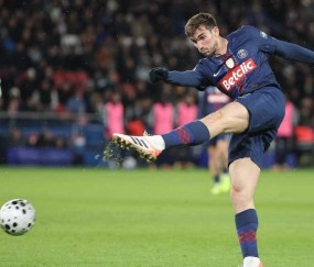 赛地聚焦：法甲清晨热度飙升，广州队止住颓势，话题不断，更衣室氛围转暖的简单介绍-九游体育下载